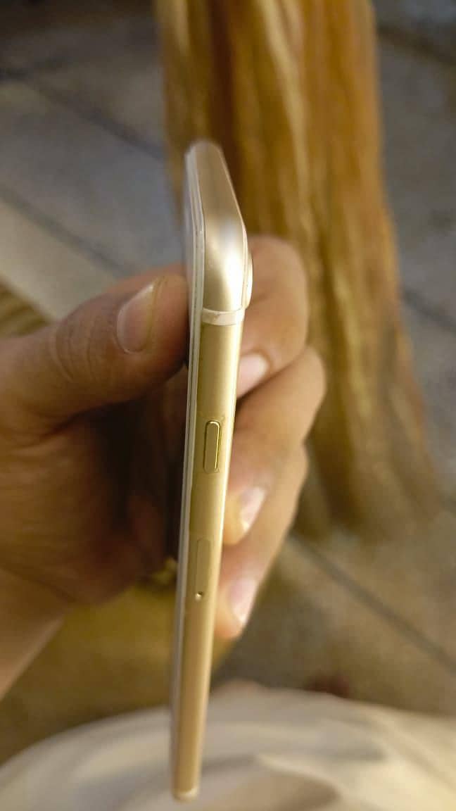 Apple iPhone 7 Plus 4
