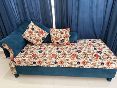 3 seater setty