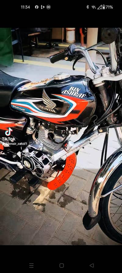 Honda 125 model 17  03248572905