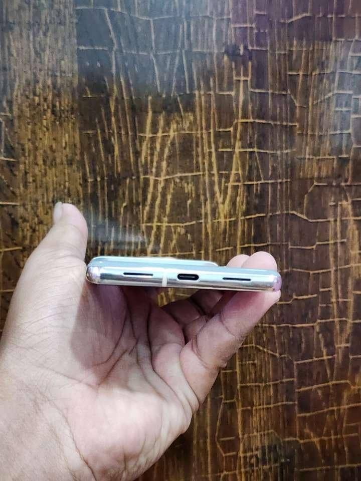Google Pixel 7 Pro 4