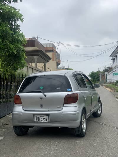 Toyota Vitz 3,7