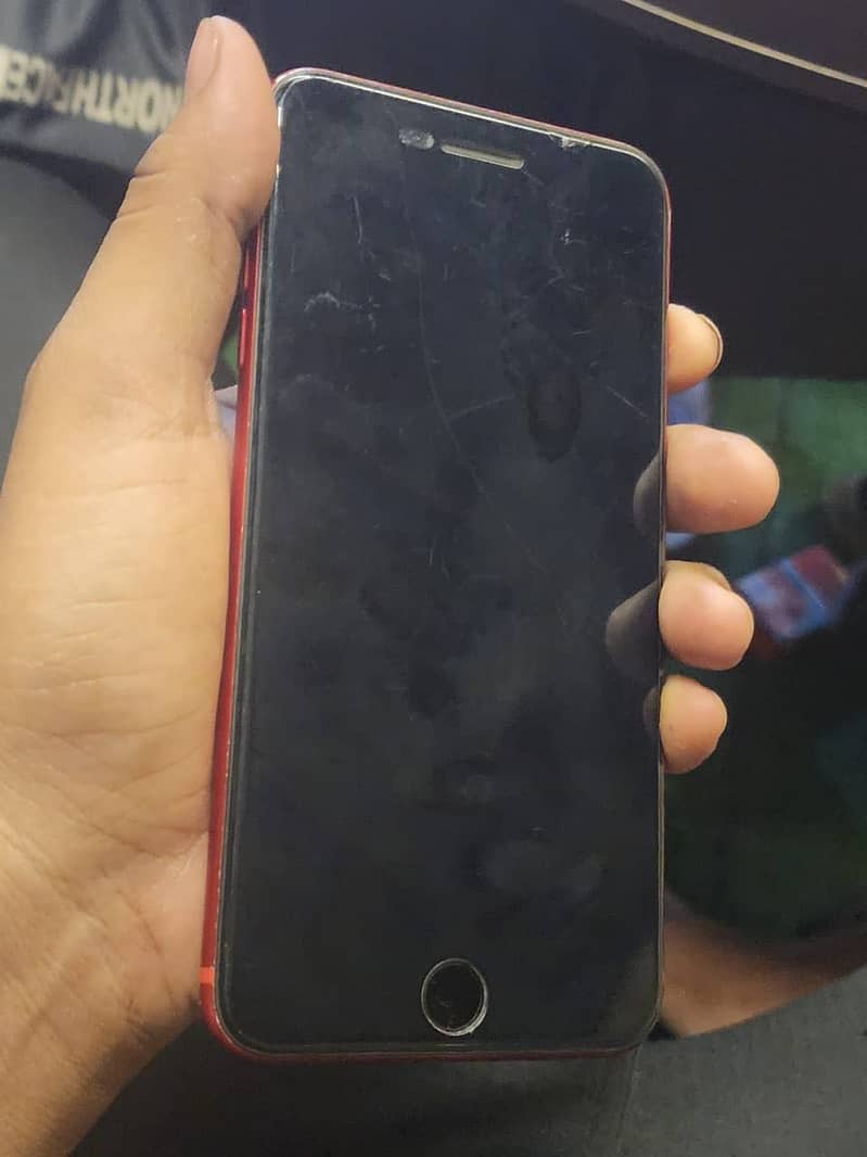 Apple iPhone 8 Plus 2