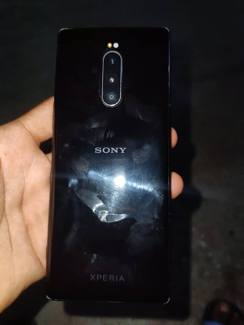 Sony 1 7