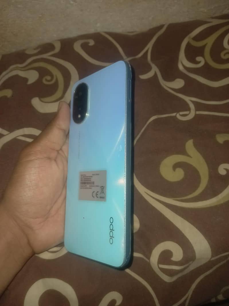 OPPO A18 1
