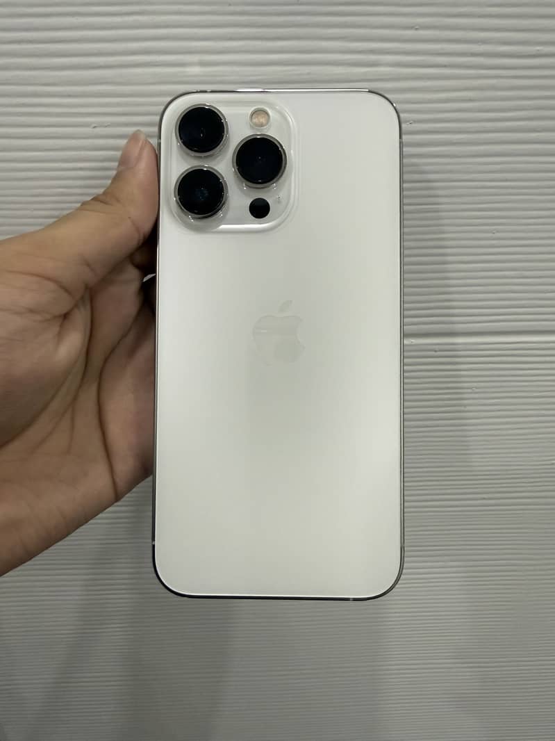 Apple iPhone 13 Pro 5