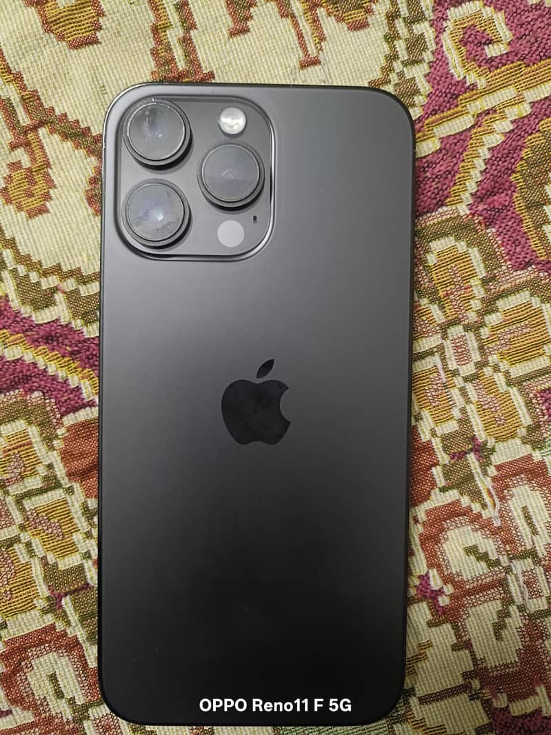 Apple iPhone 14 Pro Max 4