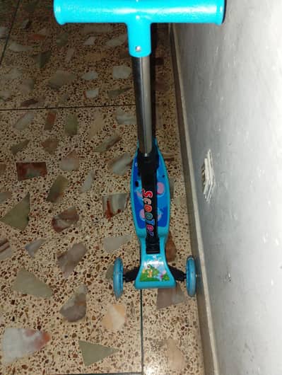 kid scooty