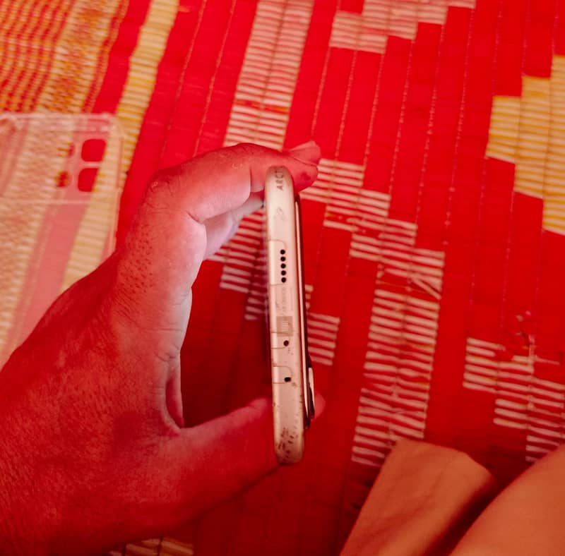 Infinix note edge 3