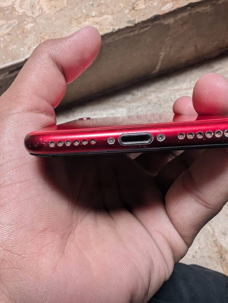 Apple iPhone SE 7