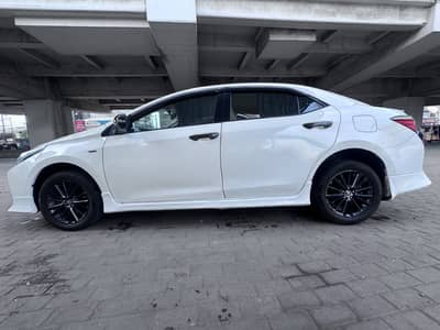 Toyota Corolla Altis 2021