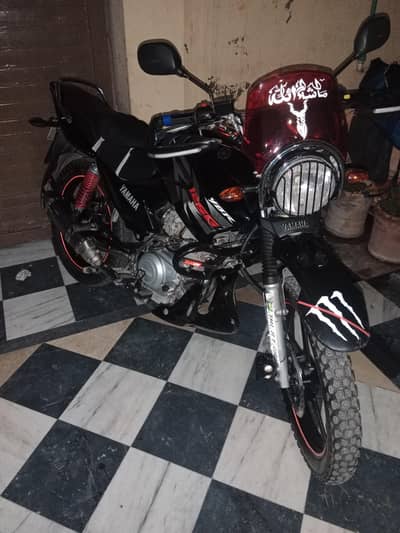 ybr 125g 10/10 condition