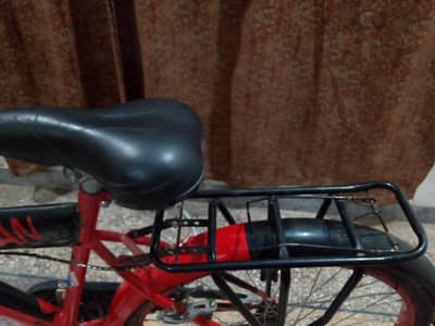 tyre is new condition a1 with ghanti free I am cycle use 2 month