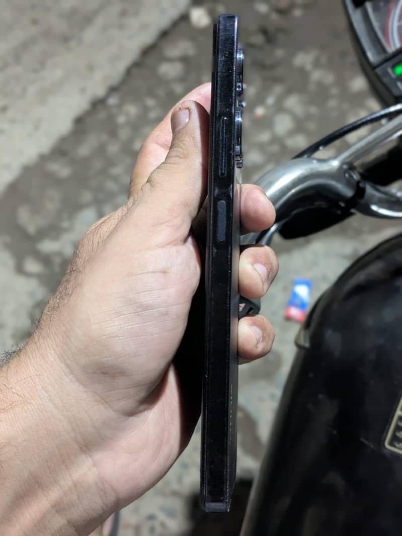 Infinix Note 30 2