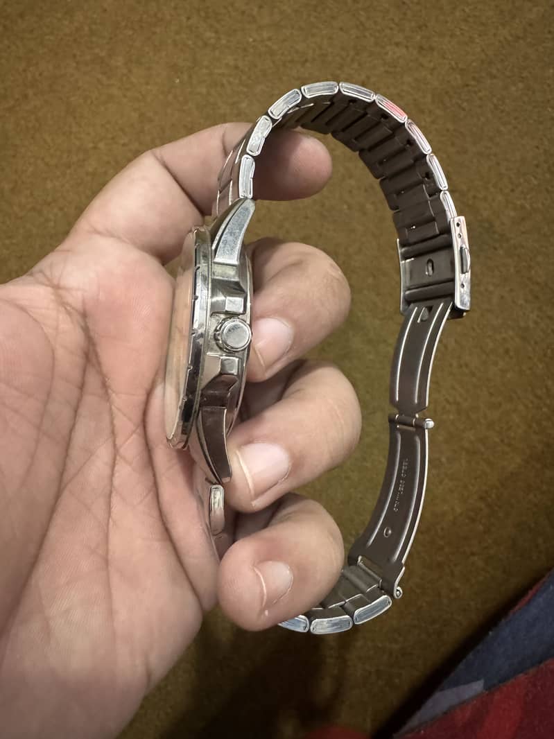 Casio watch 0
