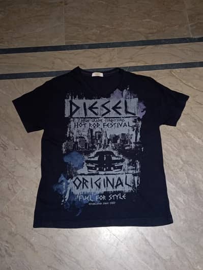 Diesel T shirt streetwear style