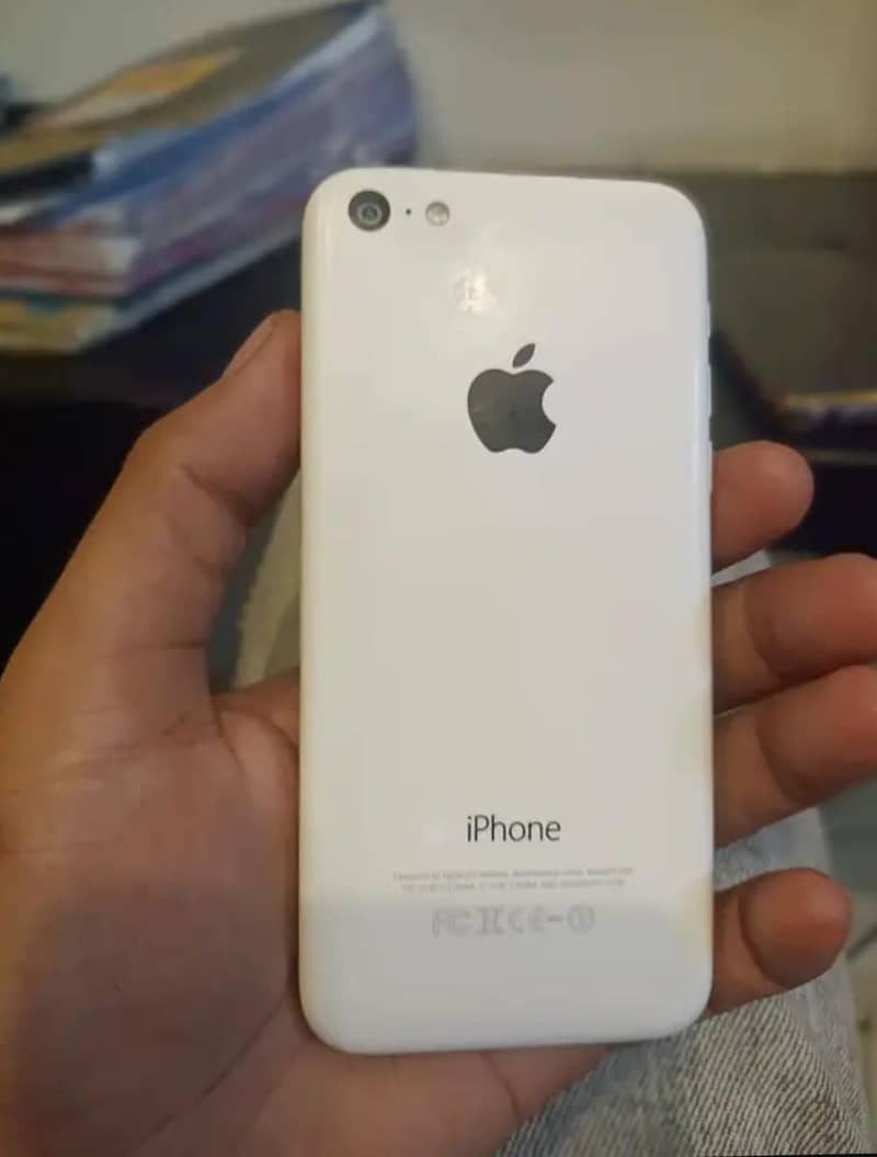 Apple iPhone 5c 0