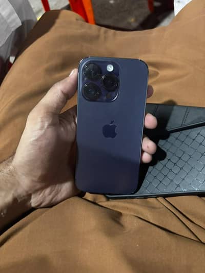 Apple iPhone 14 Pro jv