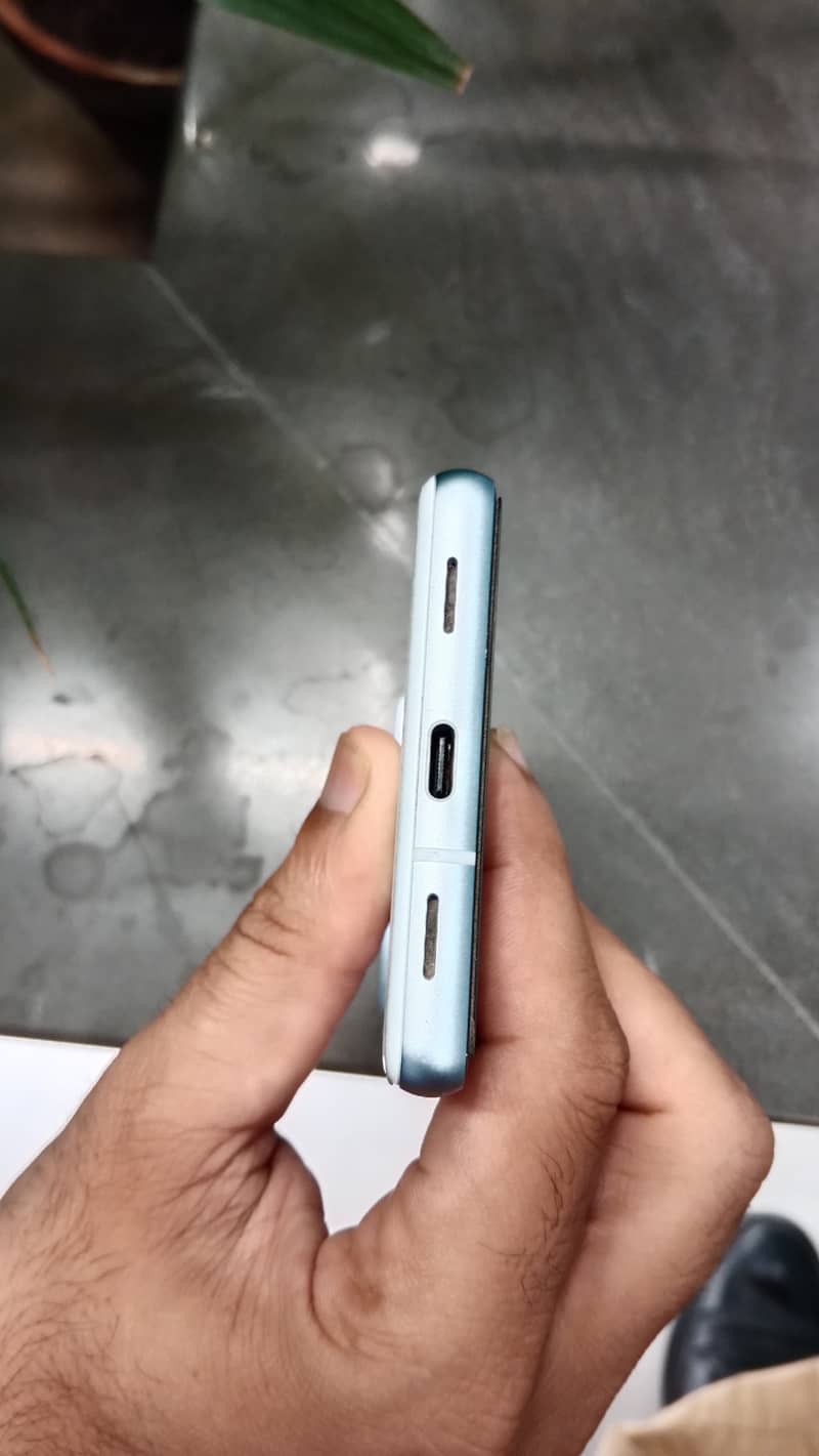 Google Pixel 7a 9