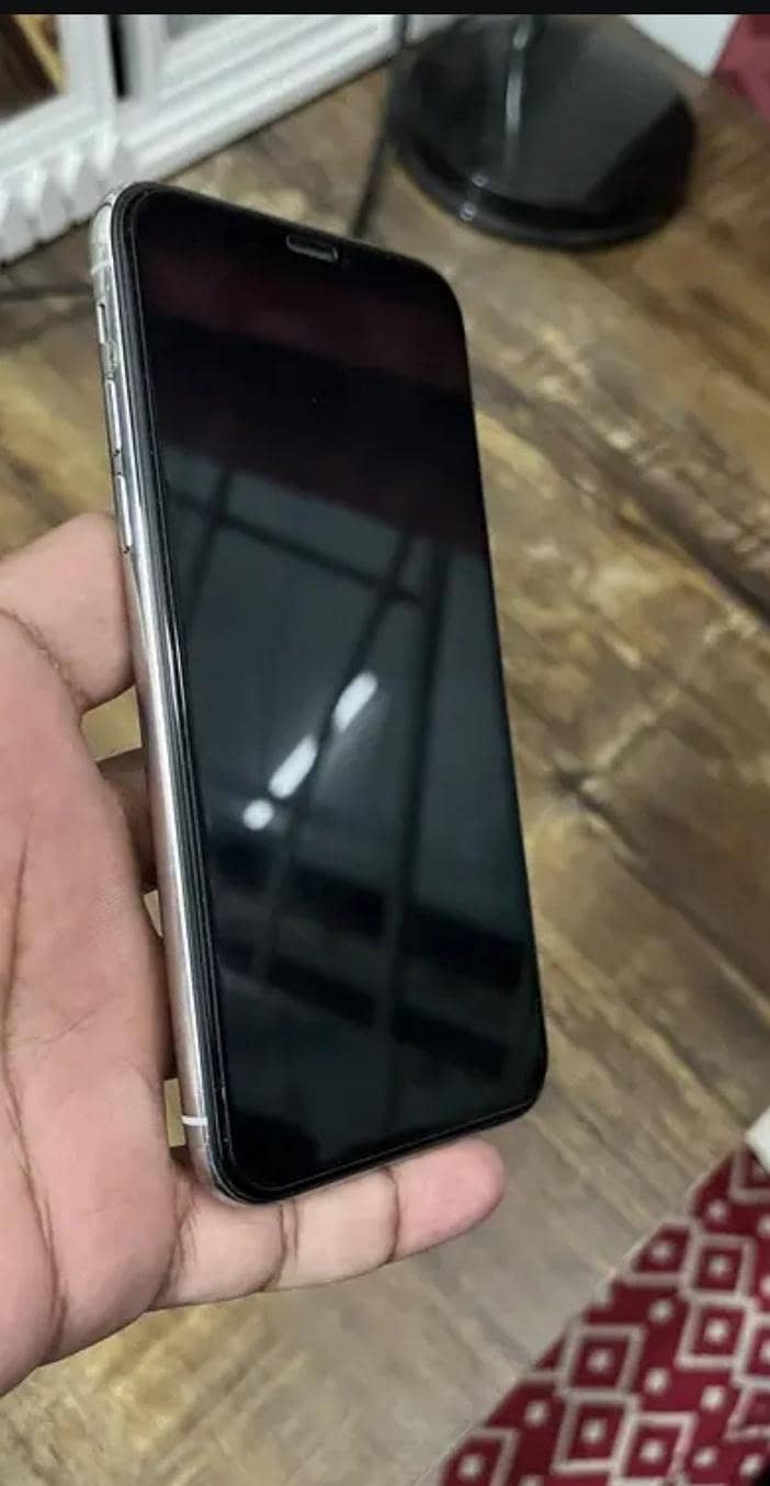 Apple iPhone X 1