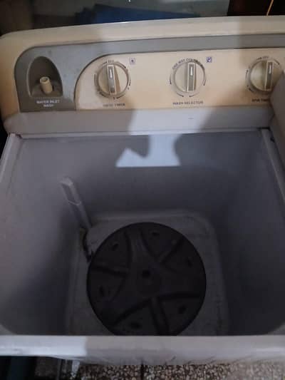 Washing machine and dryer