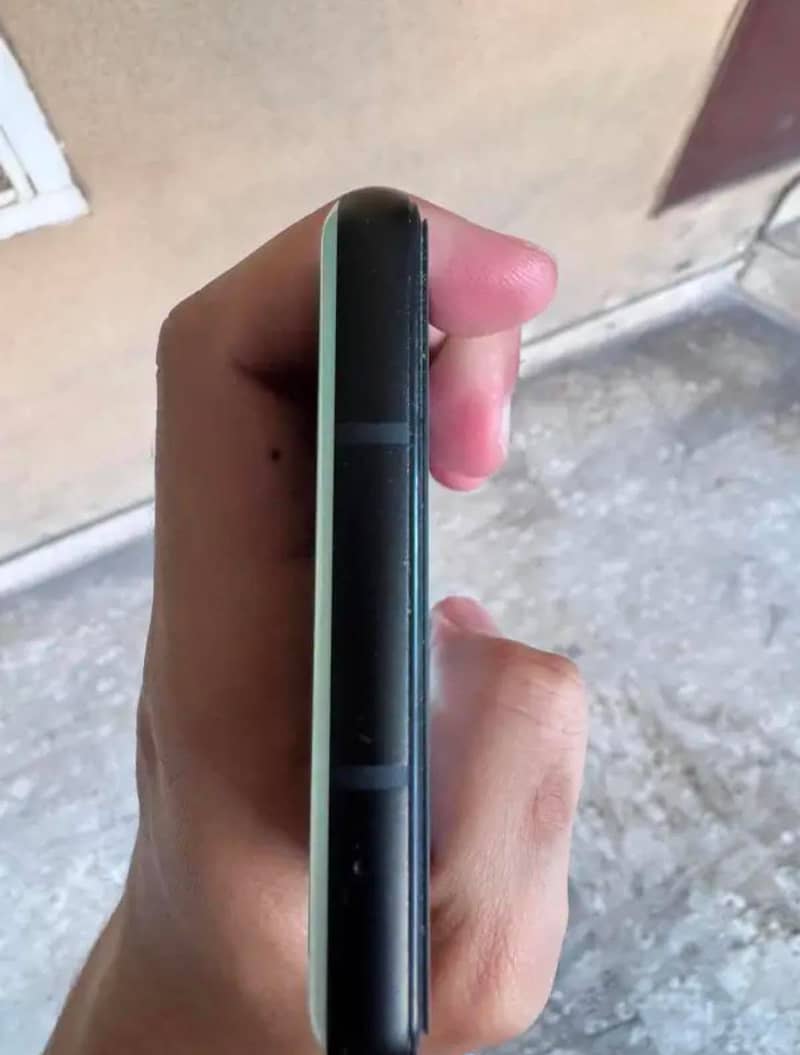Pixel 6a 3