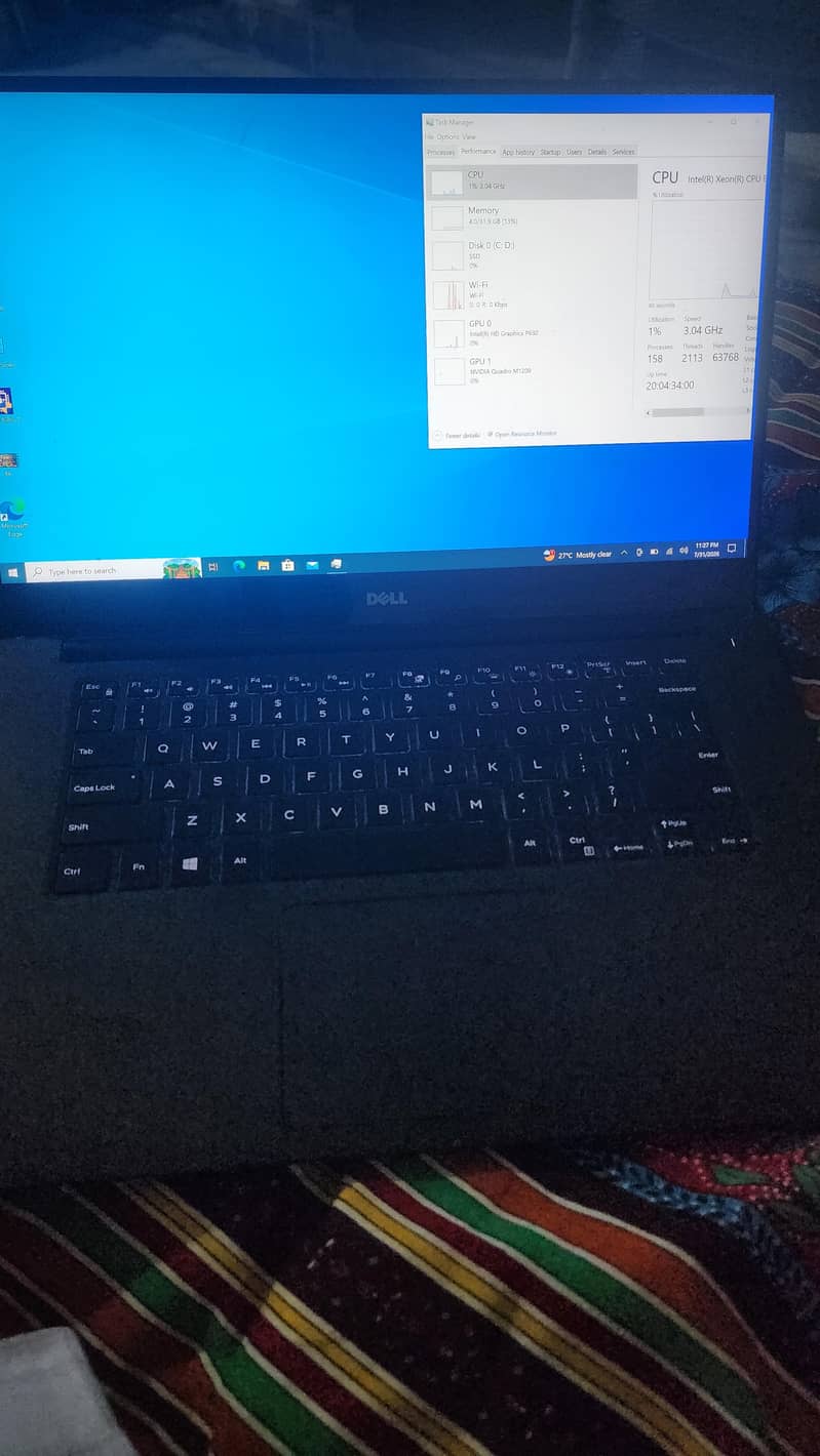 Dell precision 5520 1
