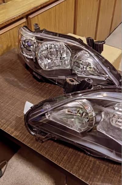 Toyota corolla 2009-12 headlights 10/10 condition
