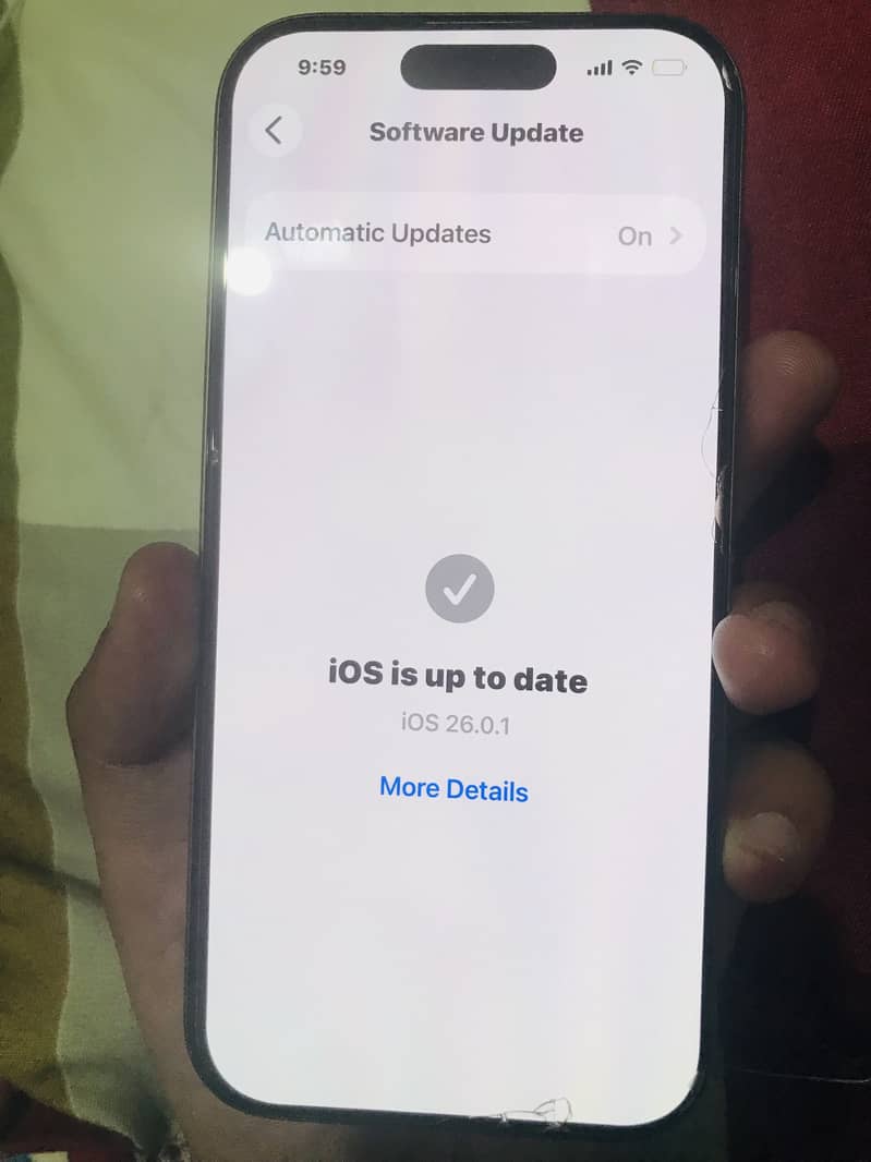 Apple iPhone 16 Pro 8