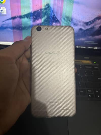 OPPO A57