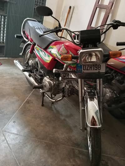 Honda CD/70 2023 Genuine | Complete Documents & Biometric| Urgent Sale
