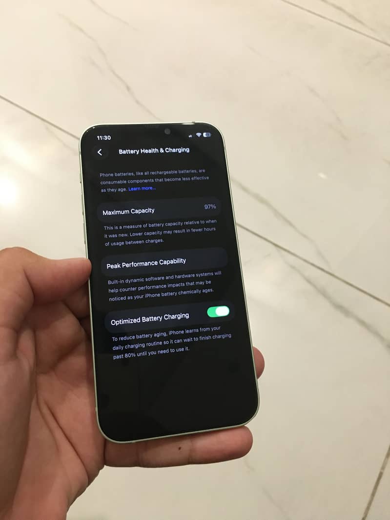 Apple iPhone 12 3