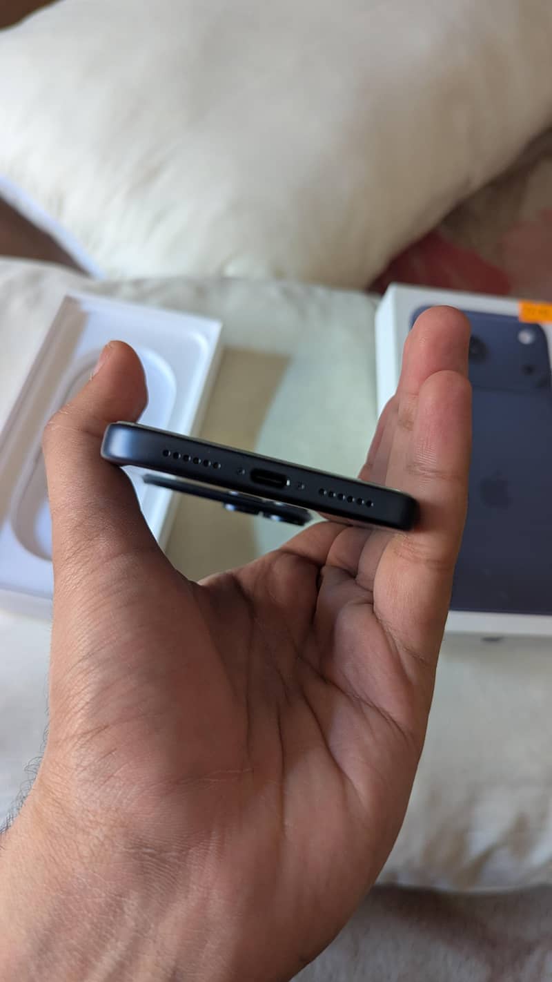 Apple iPhone 17 Pro Max 2