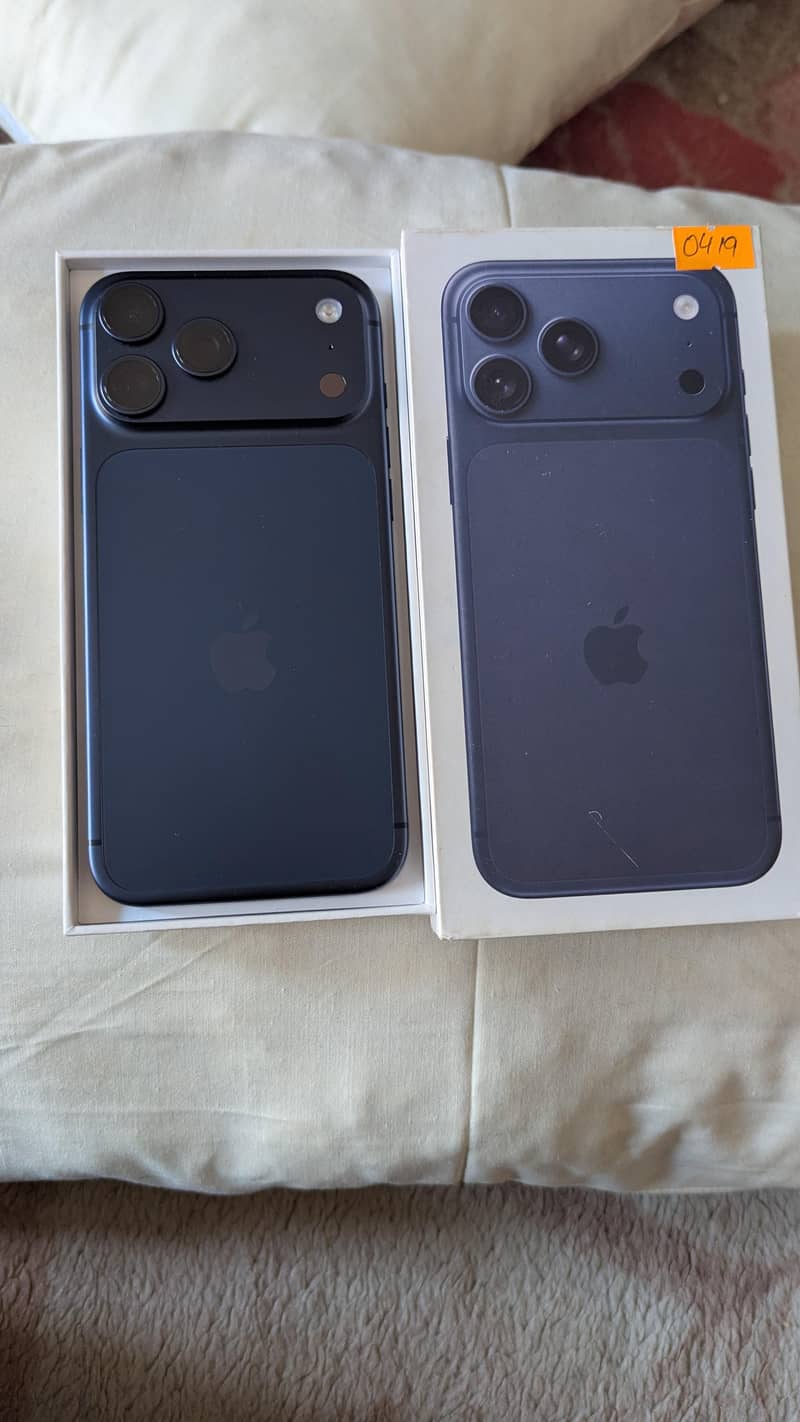 Apple iPhone 17 Pro Max 4