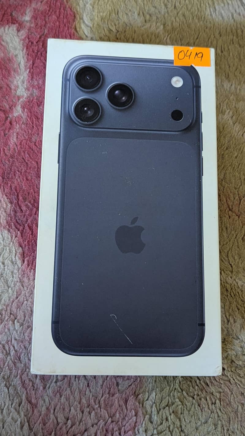 Apple iPhone 17 Pro Max 5