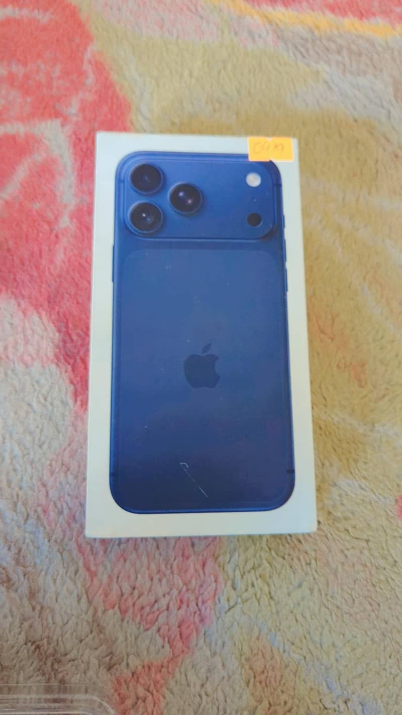 Apple iPhone 17 Pro Max 6