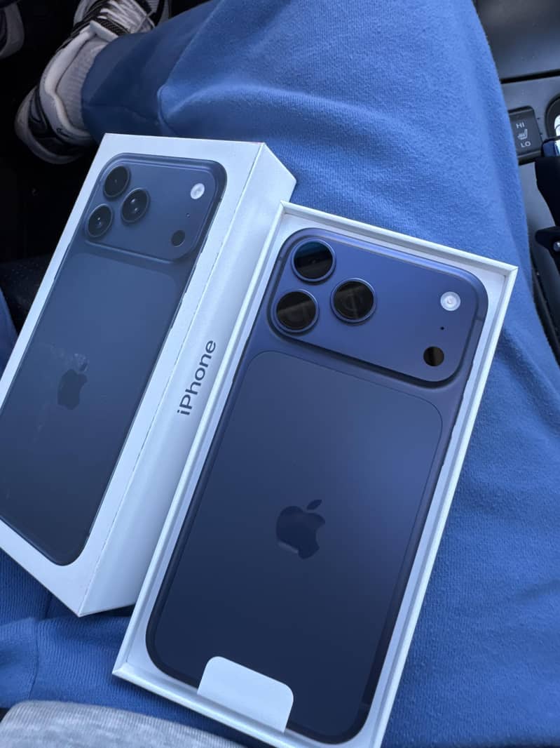 Apple iPhone 17 Pro Max 11