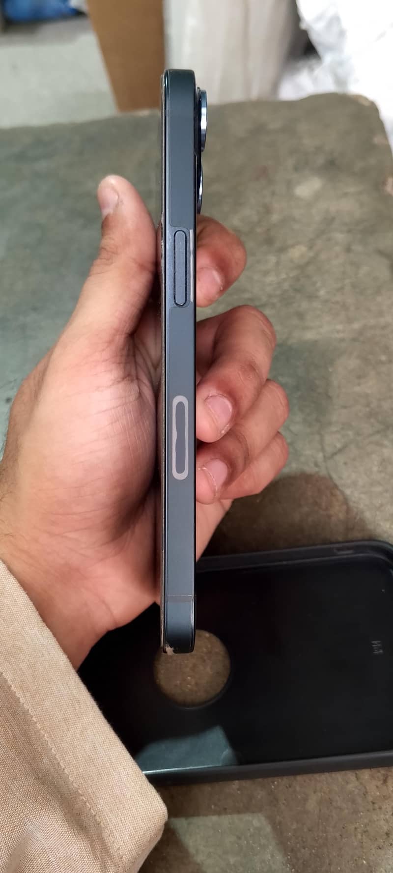 Apple iPhone 13 3
