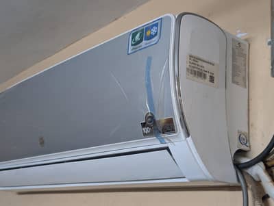 PEL Invertor 1.5 Ton with Jumbo Indoor 10/10 Condition