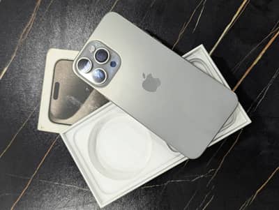Apple iPhone 15 Pro Max