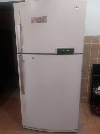 Refrigerator