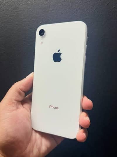 Apple iPhone XR
