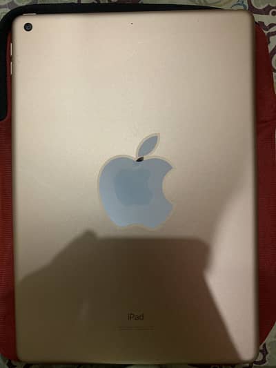 iPad 8th Gen 32 GB (Urgent Sell )