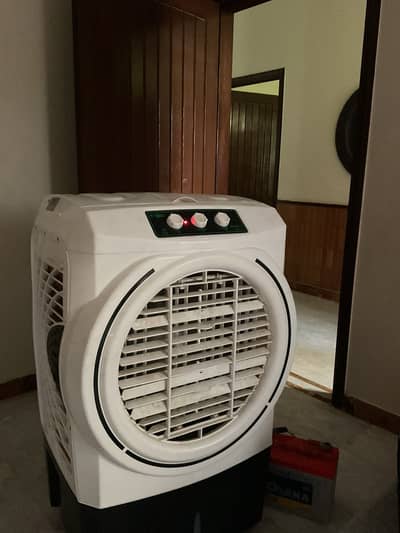 Air cooler with battery and battery charger