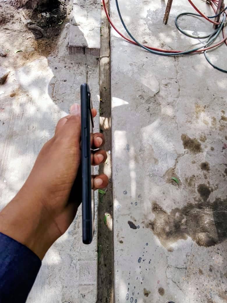 Google Pixel 6a 3