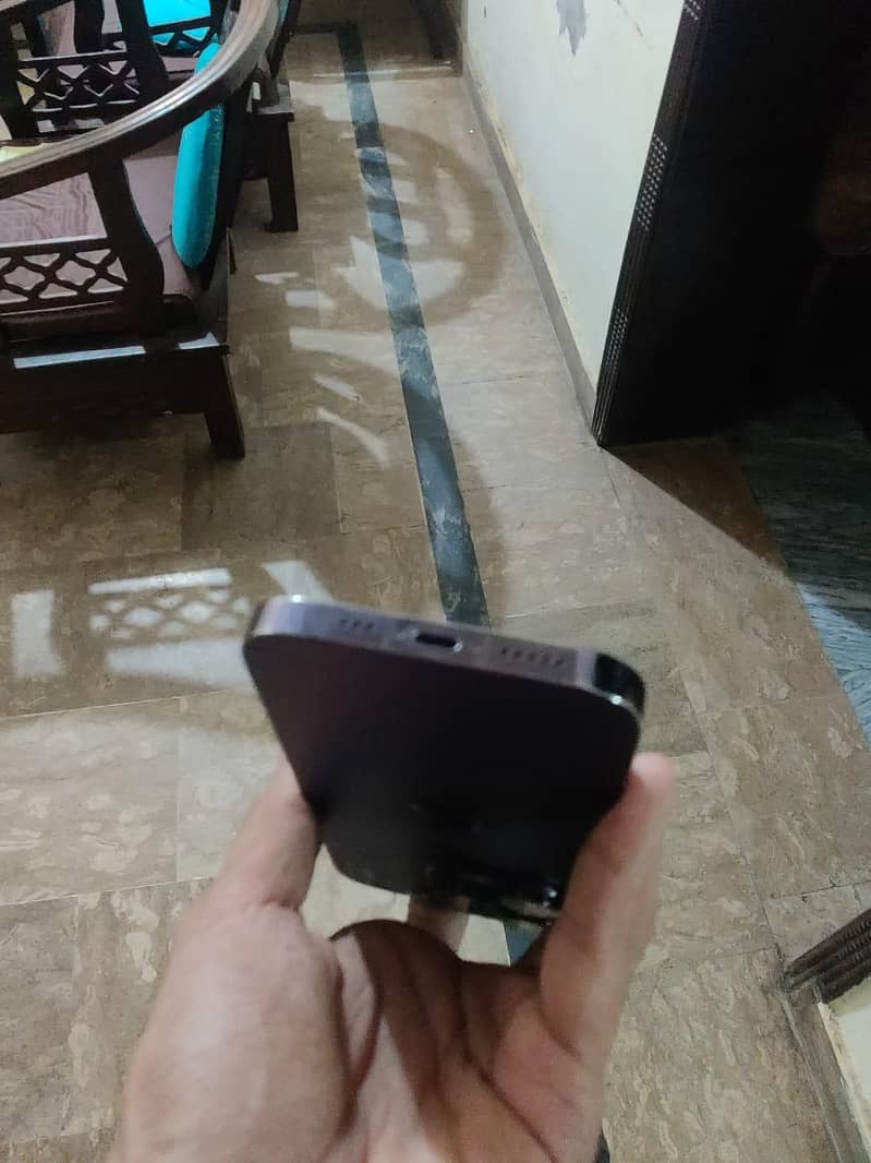 Iphone 14 pro 5