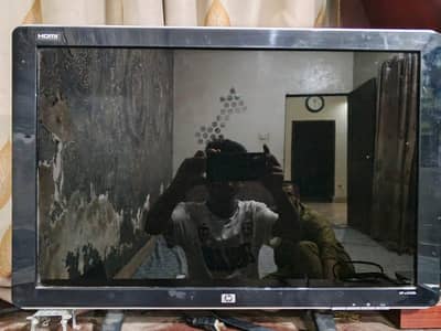 HP W2408 Monitor for sale