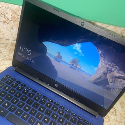 HP laptop ST. book