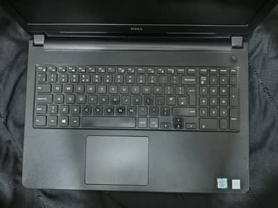 Dell 6th gen i5 8gb 256gb  with 2gb dedicated graphics