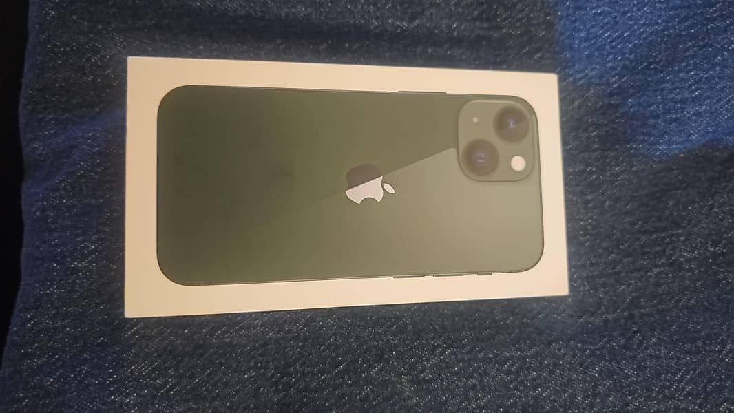 Apple iPhone 13 mini 4