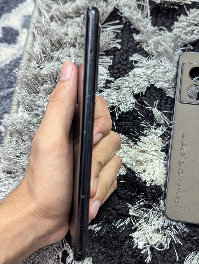 One Plus 10 Pro 3